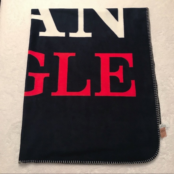 NWT American Eagle blanket - Picture 6 of 8